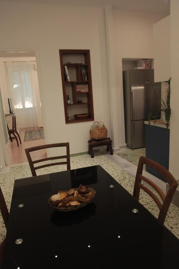 Olive Apartment Renovated 2022 Piräus Exterior foto